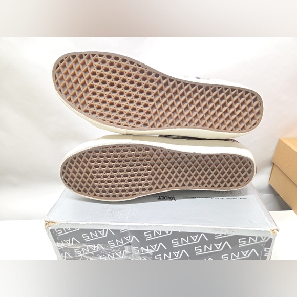 Vans Vault Sk8 Hi LX Patchwork (Desert Camo) Quarry /Buff White Men\'s 13